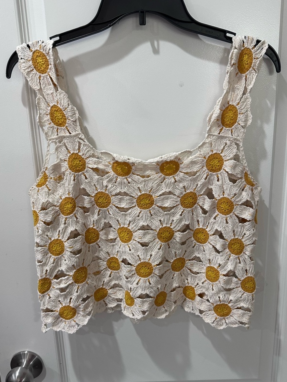 Daisy Crochet Crop Top - Size Medium